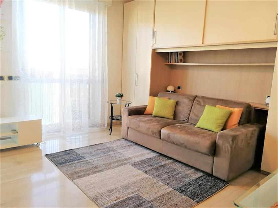 Gef House - Studio Apartment Bande Nere Милан Экстерьер фото